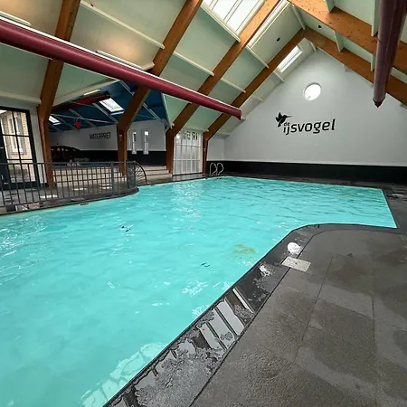 アパート Luxe 8-persoons Veluwe Wellness Met Prive Jacuzzi & Sauna - Gemeenschappelijk Zwembad - フォールトハイゼン