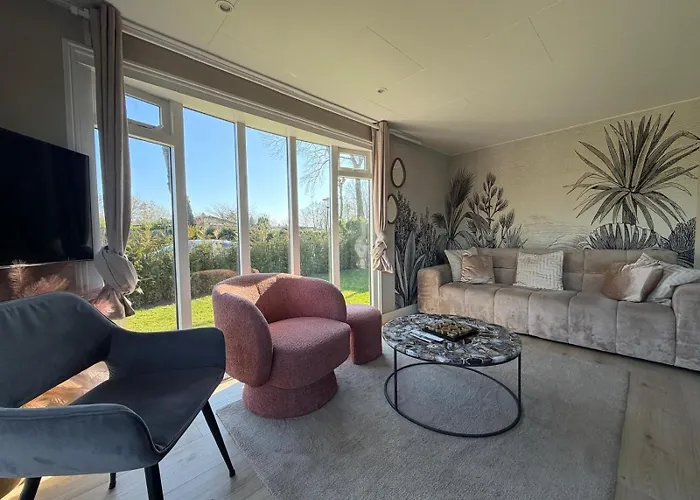 Luxe 8-persoons Veluwe Wellness Met Prive Jacuzzi & Sauna - Gemeenschappelijk Zwembad - アパート