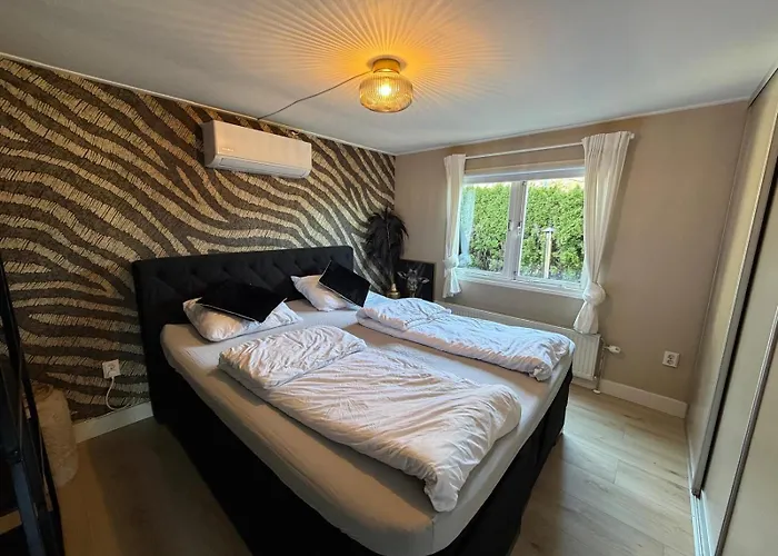 アパート Luxe 8-persoons Veluwe Wellness Met Prive Jacuzzi & Sauna - Gemeenschappelijk Zwembad -